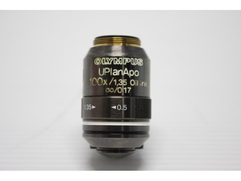 Olympus UPlanApo 100x/1.35 Oil Iris Microscope Objective