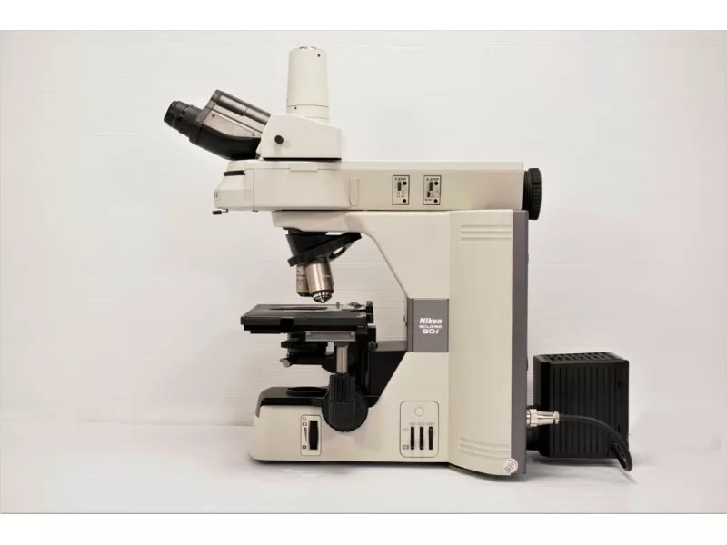 Nikon Eclipse 80i Upright Fluorescence Phase Contrast Microscope (New Filters)