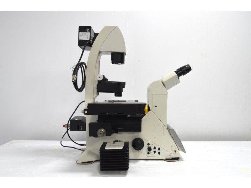 Leica DMi8 Inverted LED Fluorescence Motorized Microscope w/ Adaptive Focus Control (New Filters)