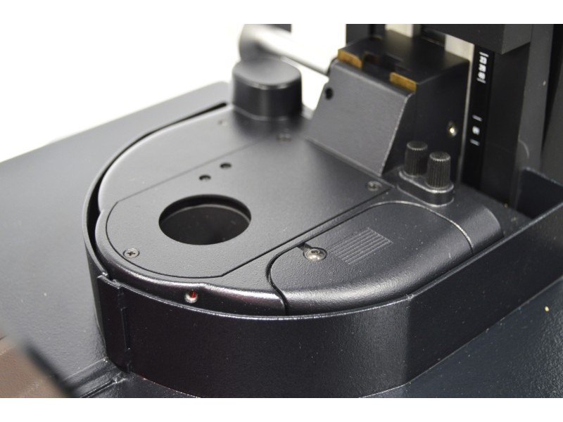 Leica DMi8 THUNDER Imager Motorized Inverted Fluorescence Microscope w/ Adaptive Focus Control